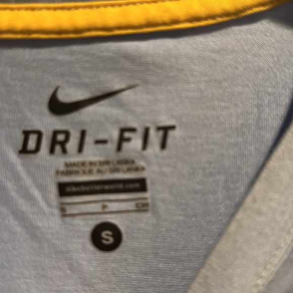 Men’s Nike live strong baby blue and royal blue T-shirt size small - Picture 3 of 4